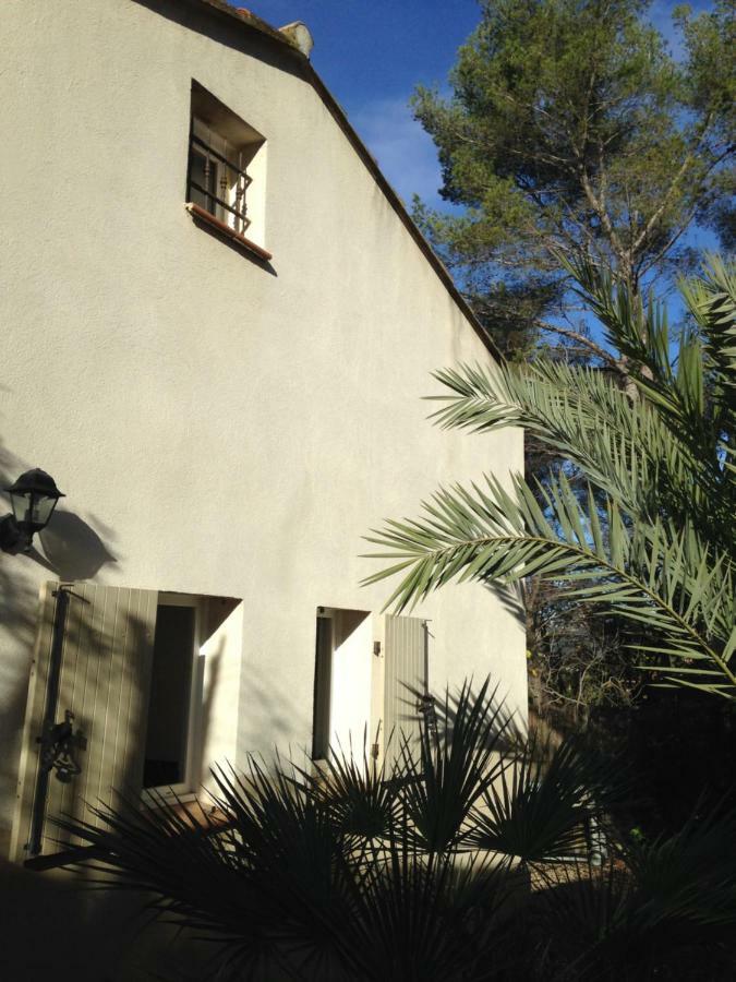 Duplex Hyeres Apartment Exterior photo